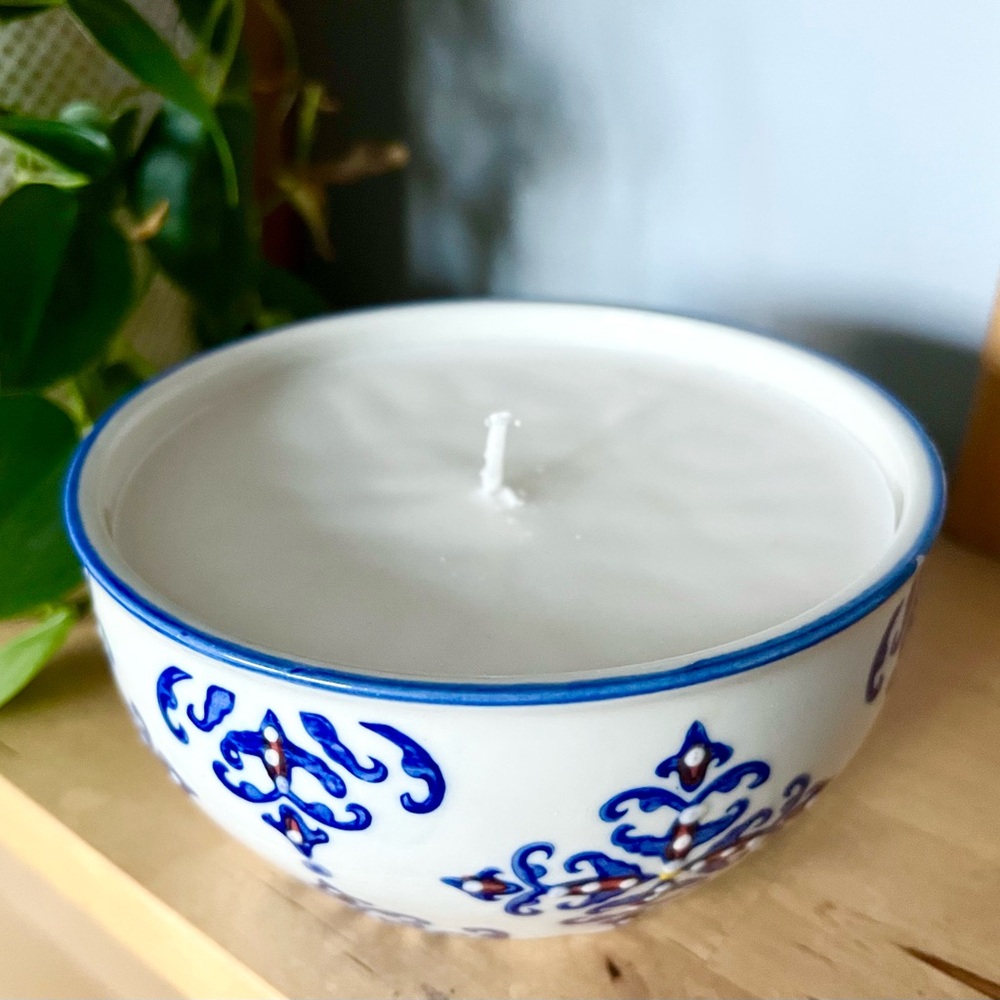Handmade soy candle from a vintage Yokohama ceramic bowl